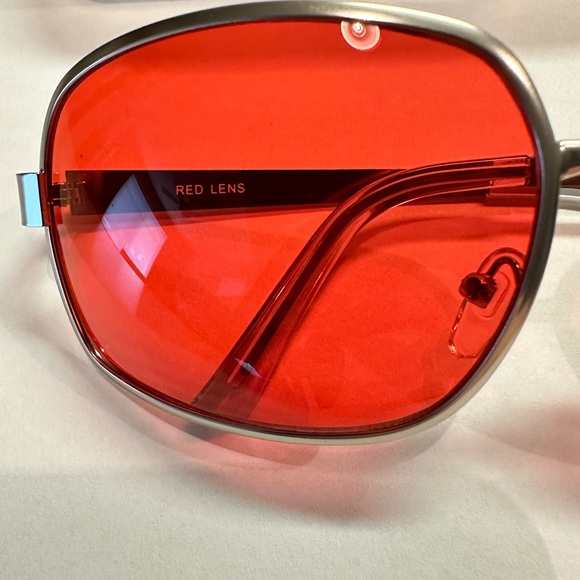 Tyler Durden Sunglasses Shades Fight Club NEW Oliver Peoples 523 Brad Pitt Red - Picture 3 of 16